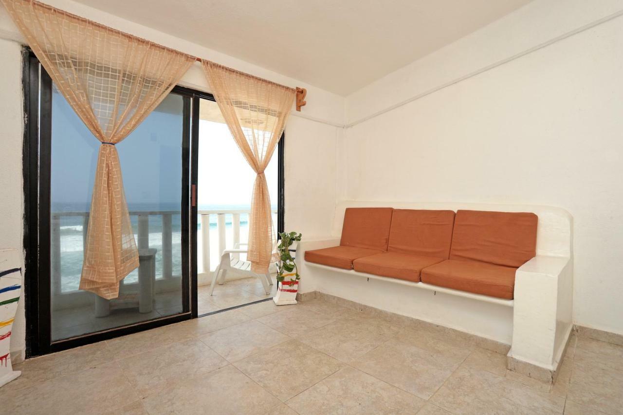 Hotel Neptuno Зиполите Экстерьер фото