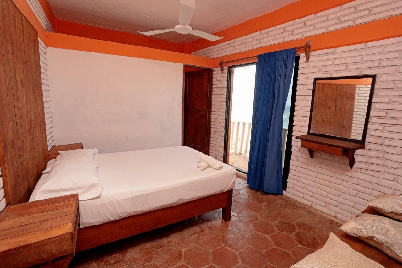 Hotel Neptuno Зиполите Экстерьер фото